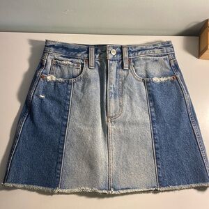 New with tags Abercrombie & Fitch jean skirt :)